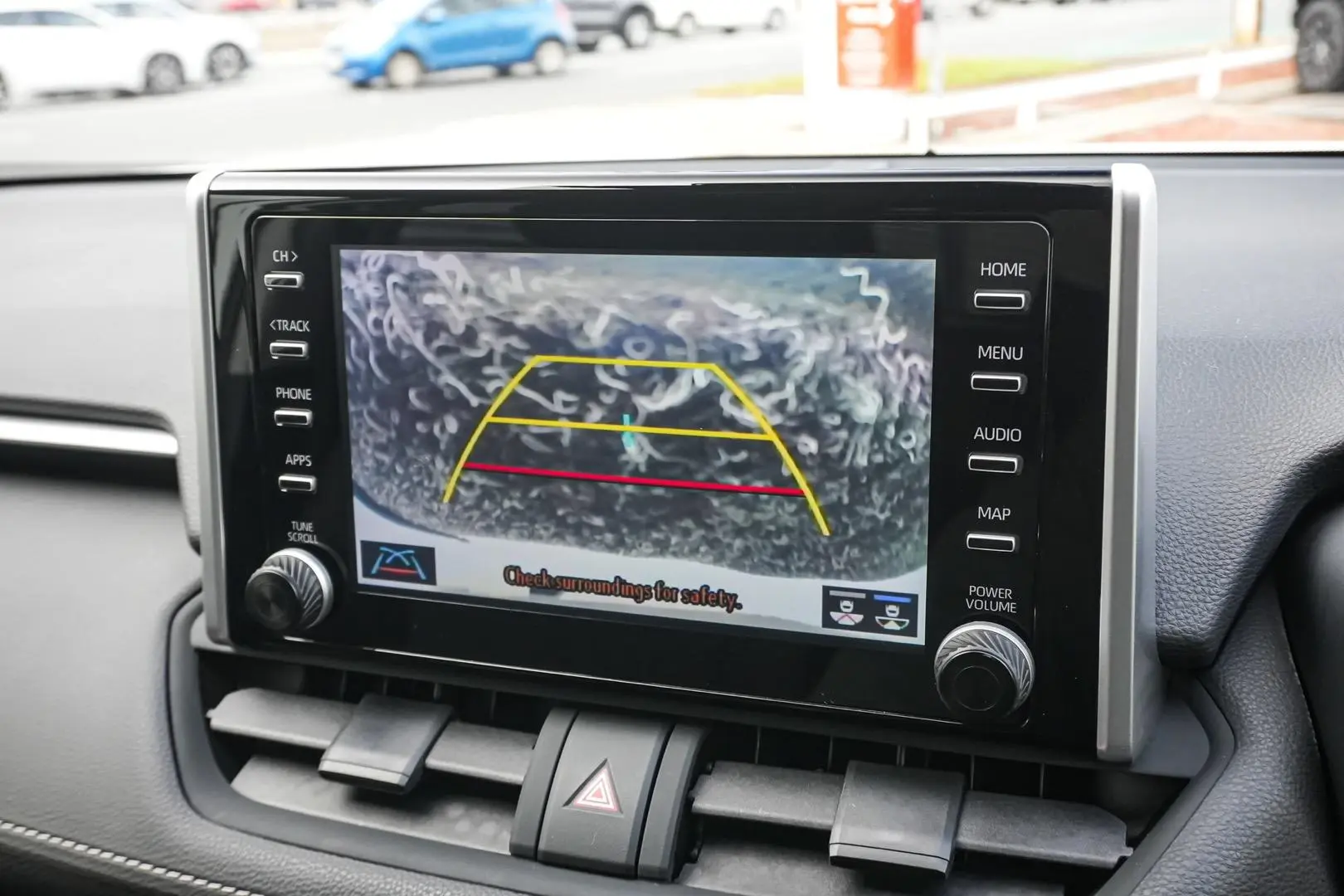 2022 Toyota RAV4 Gallery Image 23