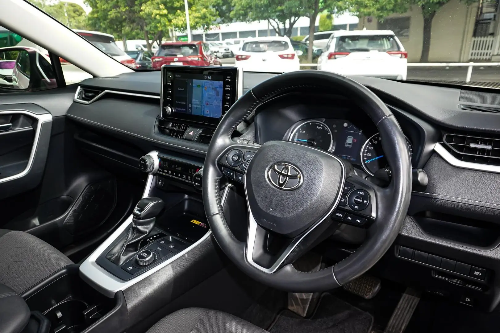 2022 Toyota RAV4 Gallery Image 7