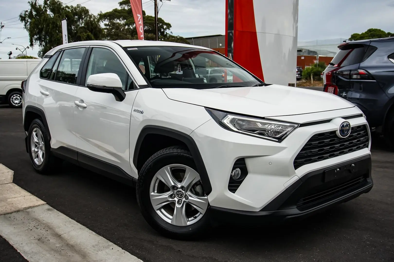 2021 Toyota Rav4 Gallery Image 1