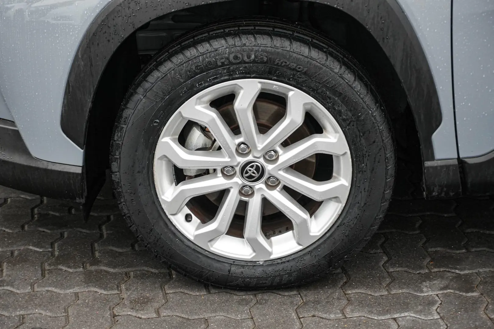 2023 Toyota Corolla Cross Gallery Image 10