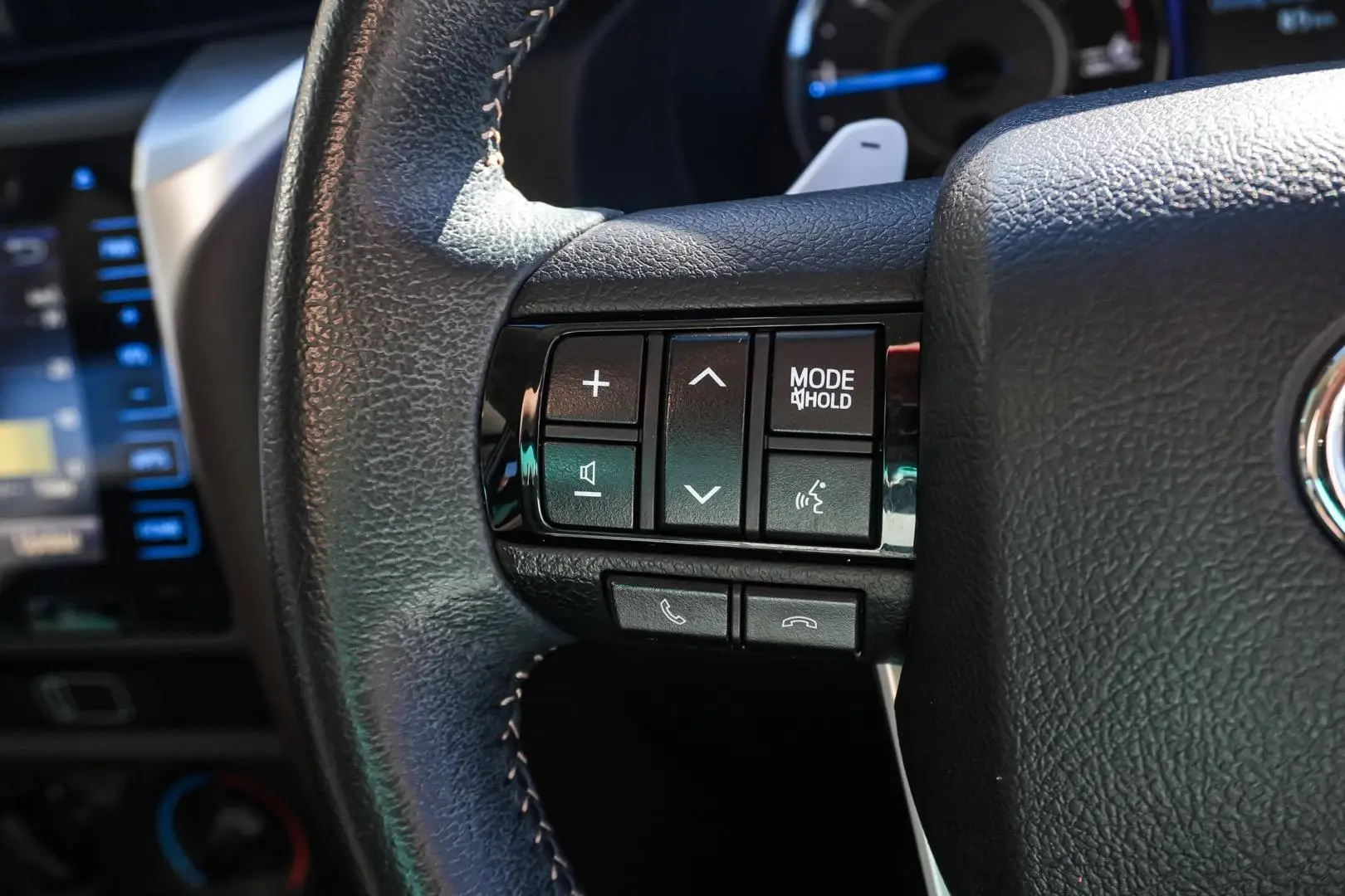 2020 Toyota Fortuner Gallery Image 17