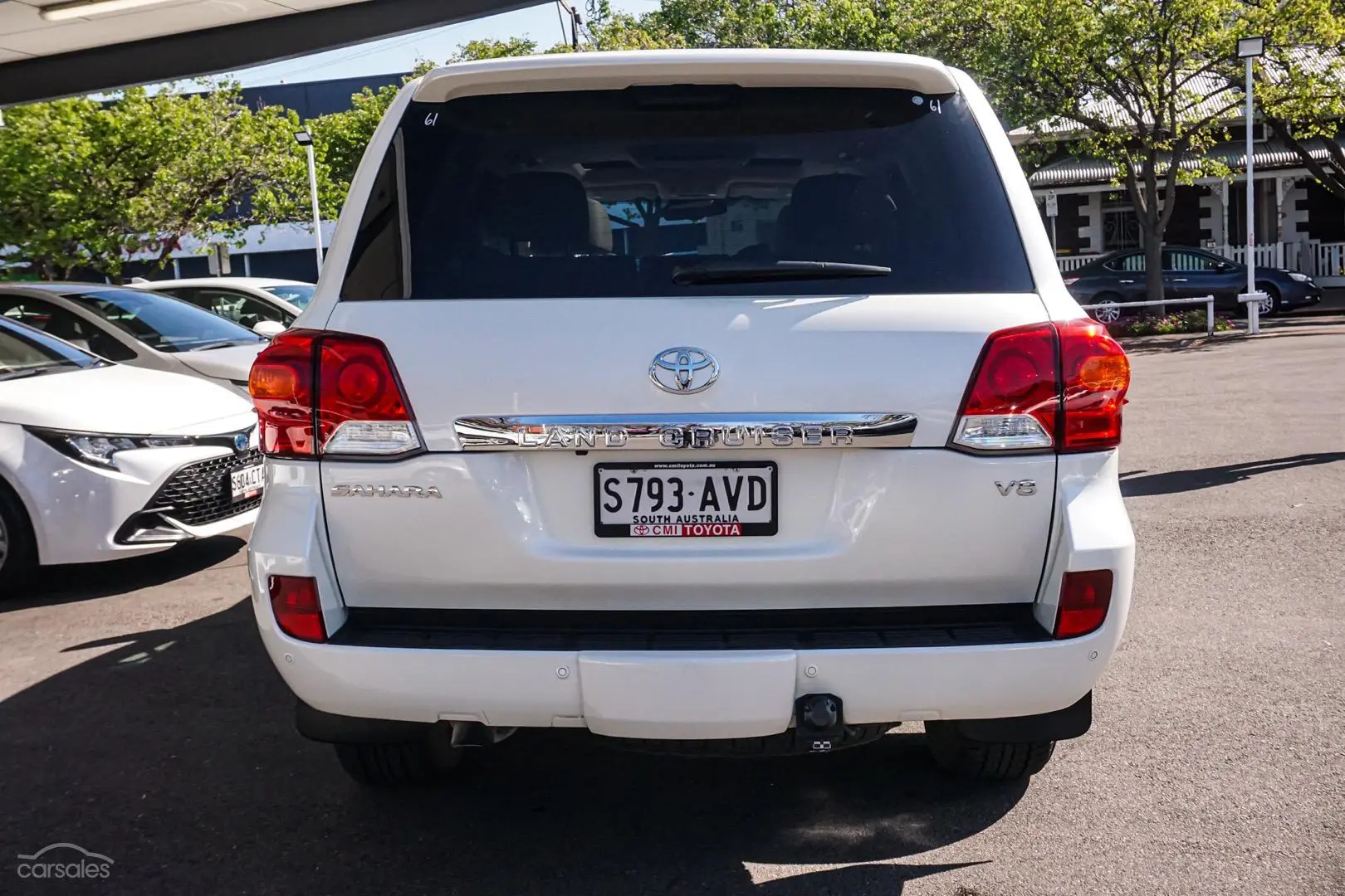 2012 Toyota Landcruiser Image 6