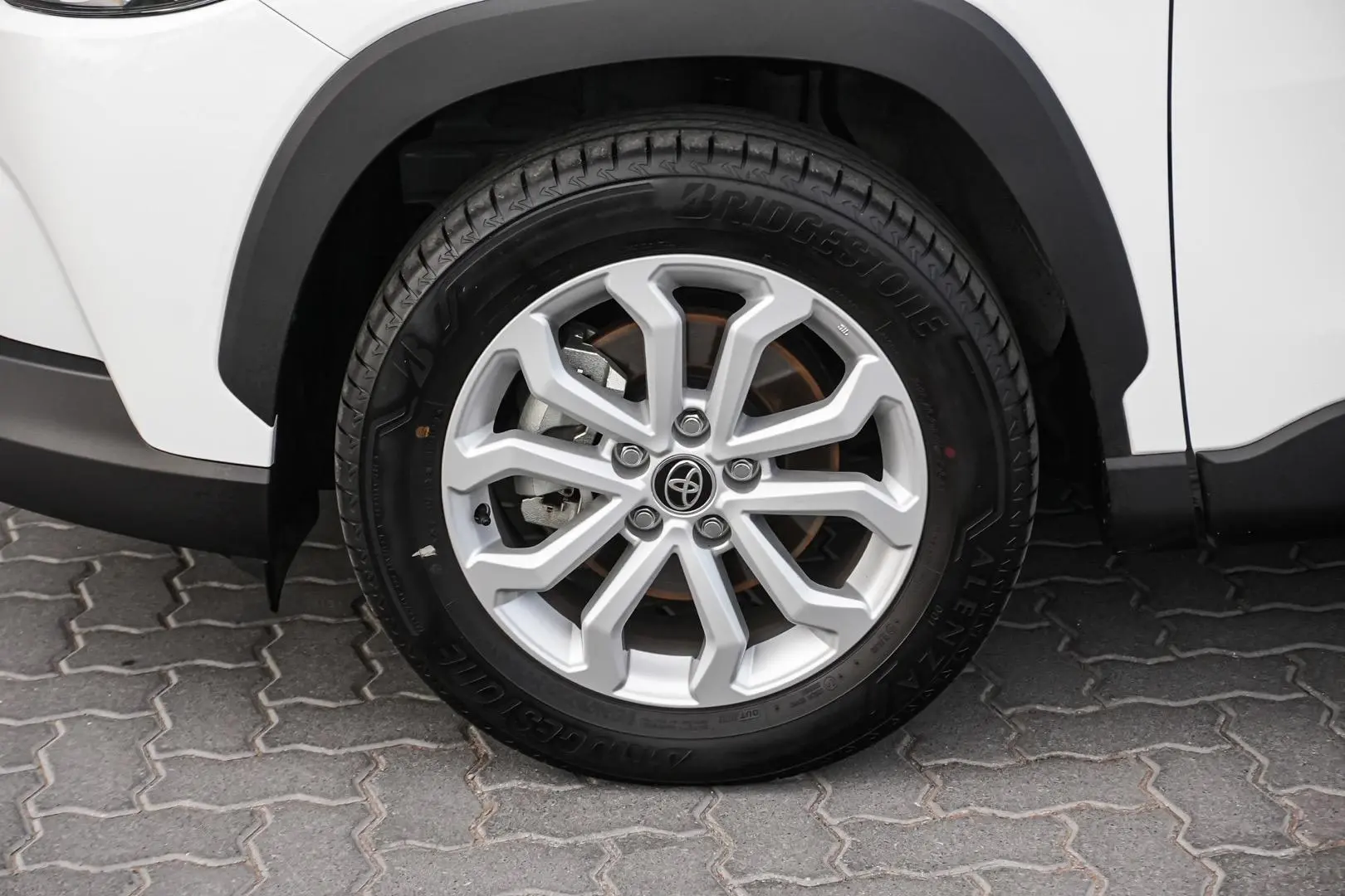 2022 Toyota Corolla Cross Gallery Image 13