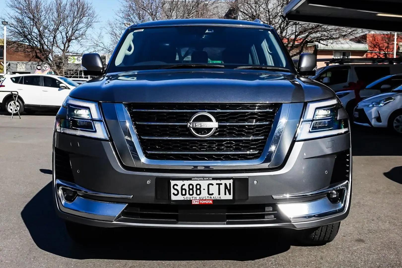 2022 Nissan Patrol Gallery Image 5