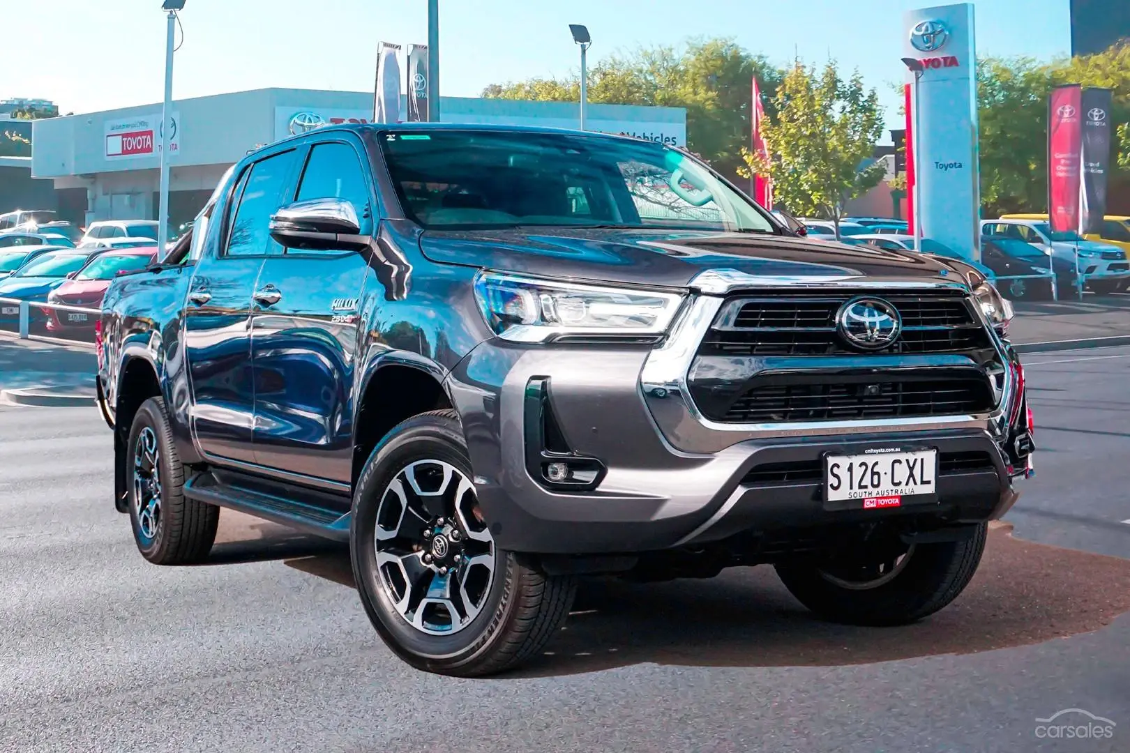 2022 Toyota Hilux Image 1