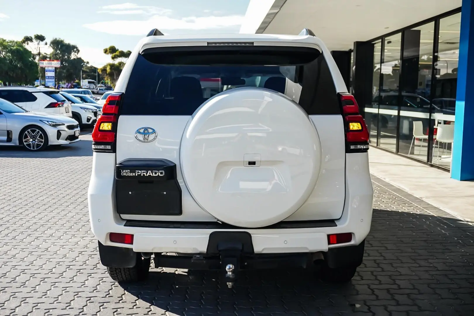 2021 Toyota Landcruiser Prado Gallery Image 5