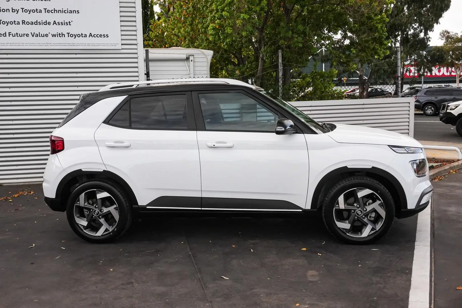 2022 Hyundai Venue Gallery Image 4