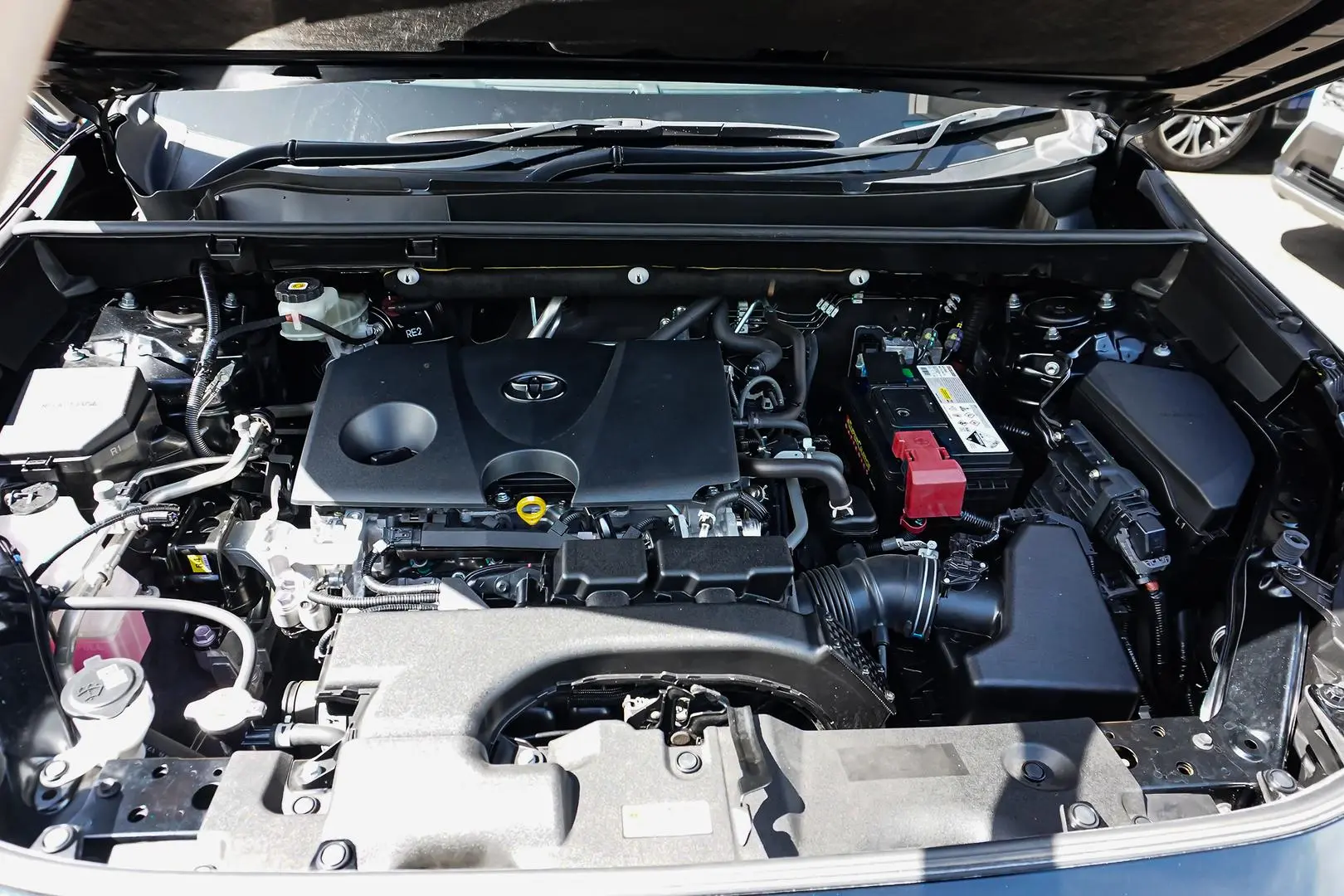 2021 Toyota RAV4 Gallery Image 25