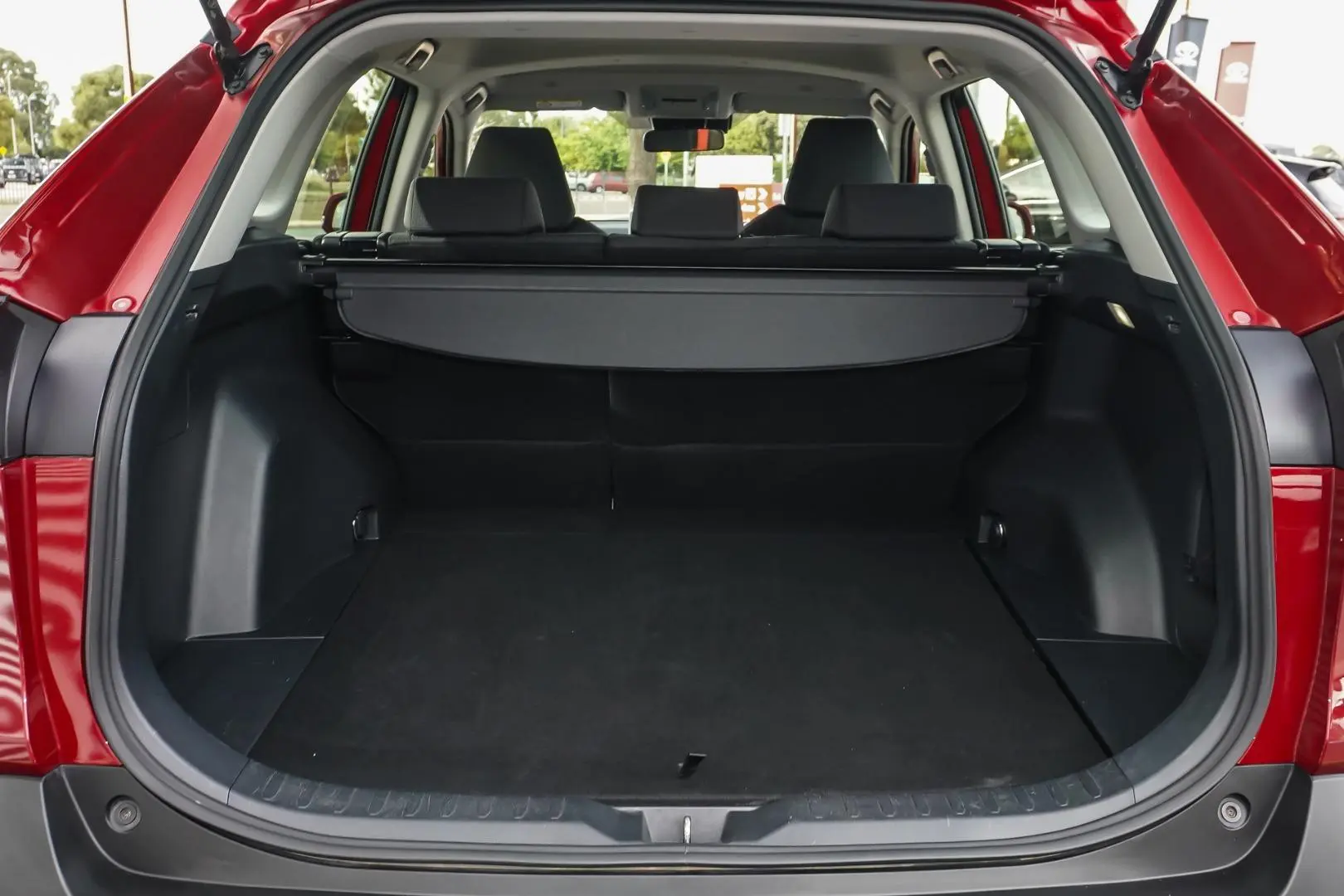 2024 Toyota RAV4 Gallery Image 10