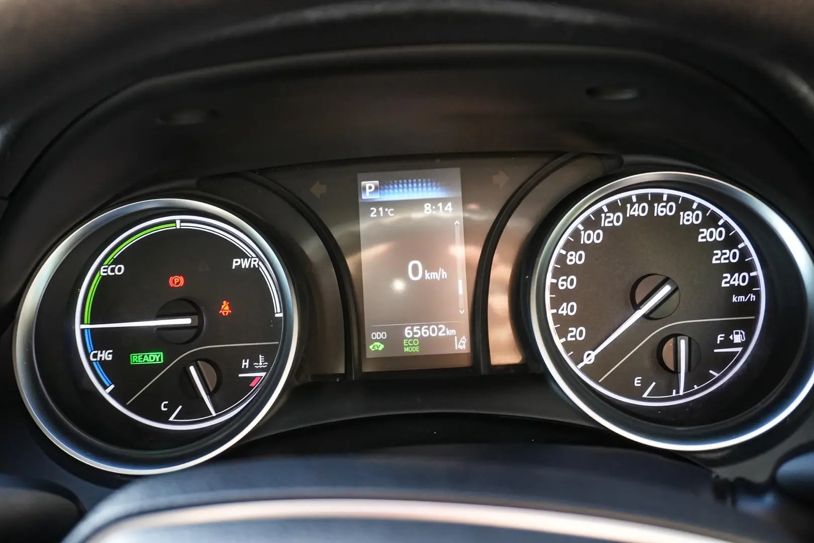 2020 Toyota Camry Gallery Image 17