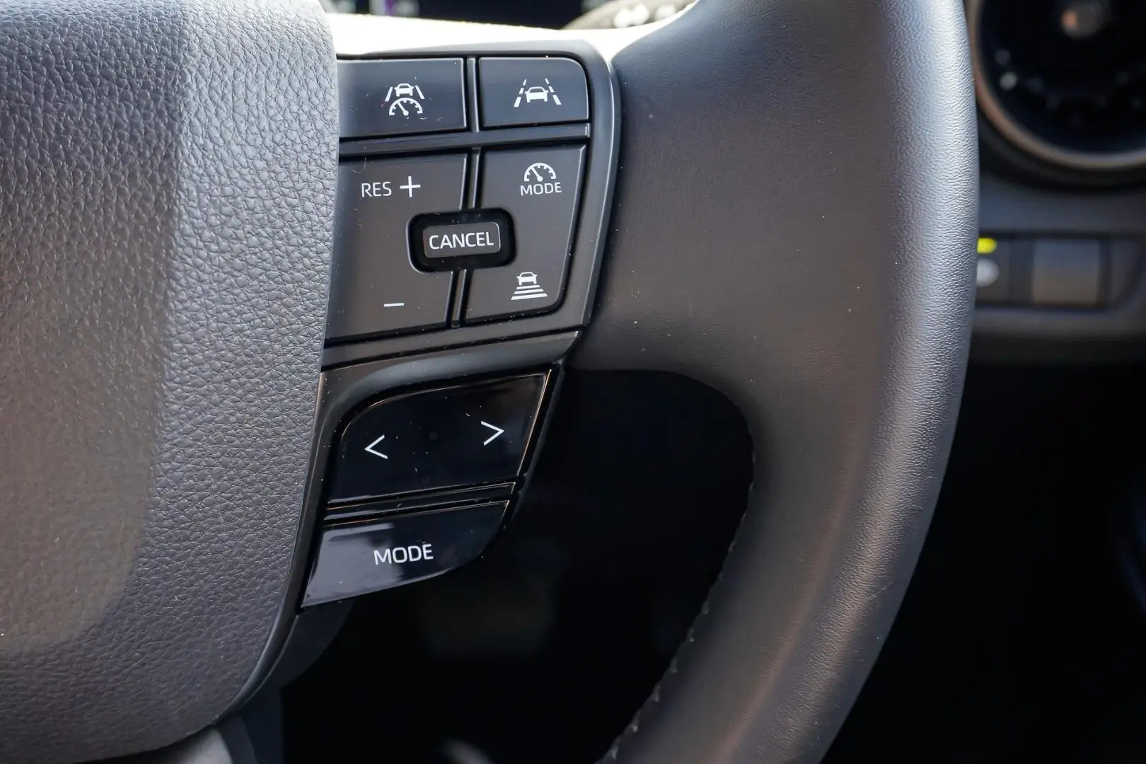 2024 Toyota C-HR Gallery Image 21