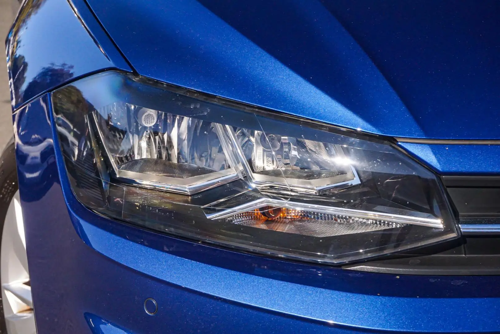 2019 Volkswagen Polo Gallery Image 11