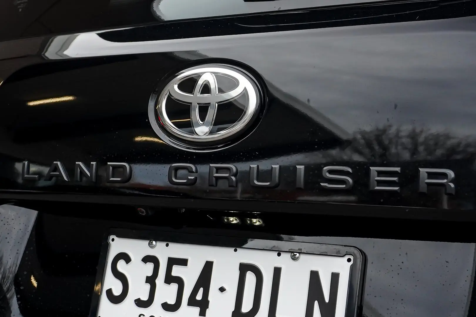 2024 Toyota Landcruiser Gallery Image 15