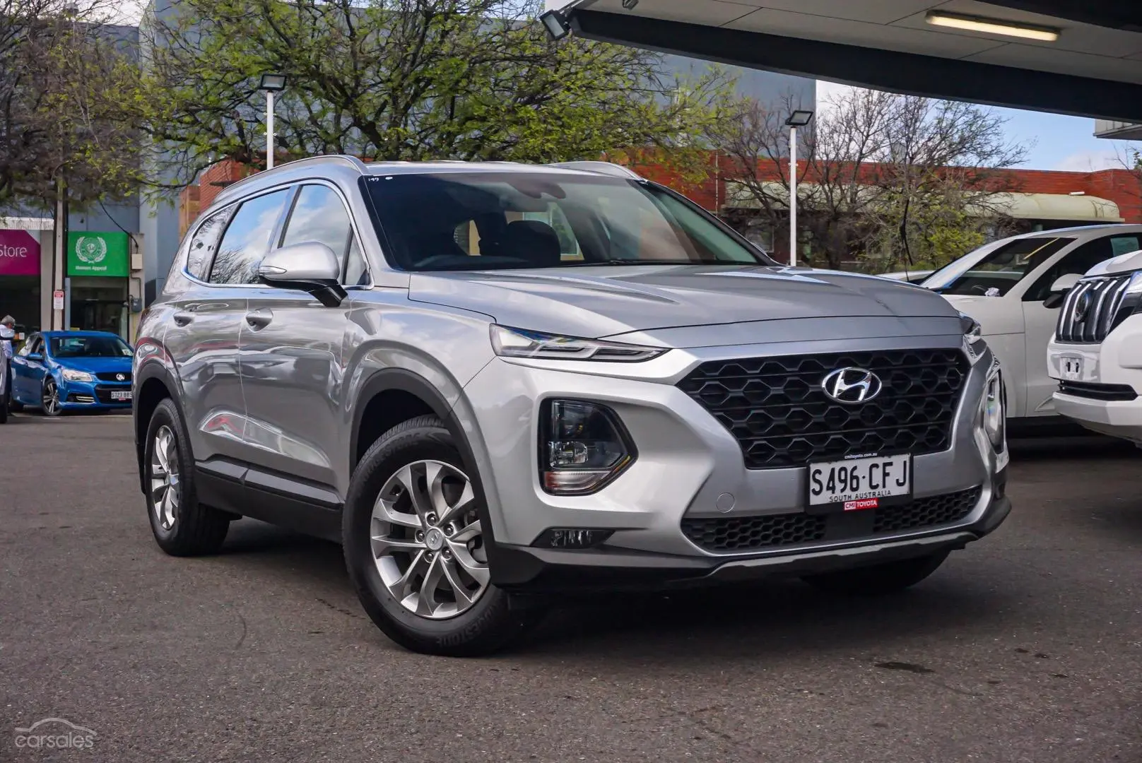 2020 Hyundai Santa Fe Image 2