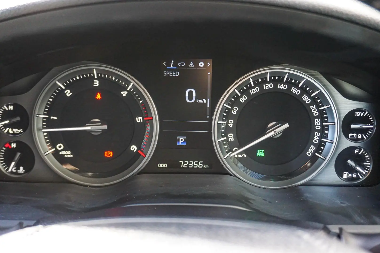 2020 Toyota Landcruiser Gallery Image 16