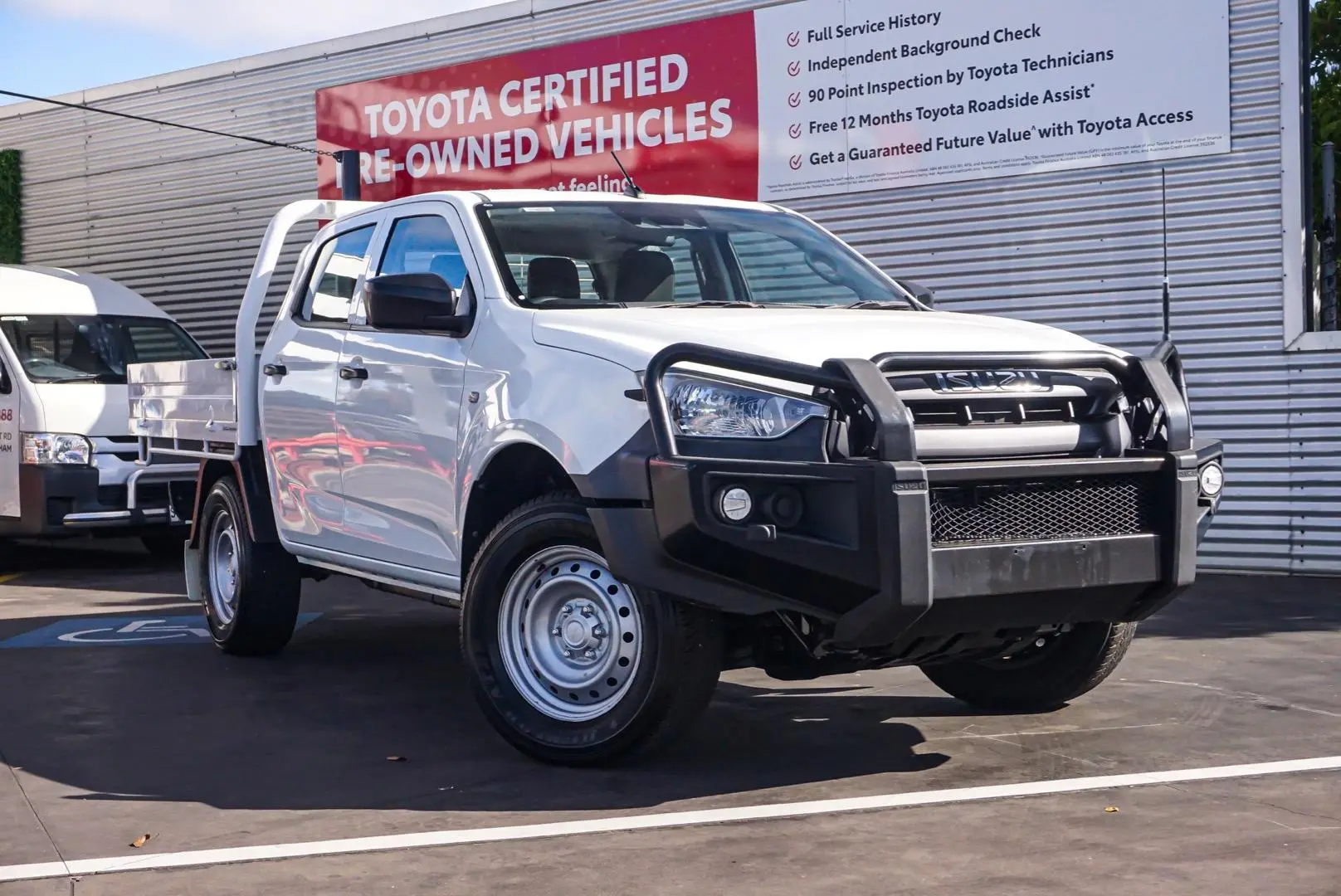 2020 Isuzu D-Max Gallery Image 1