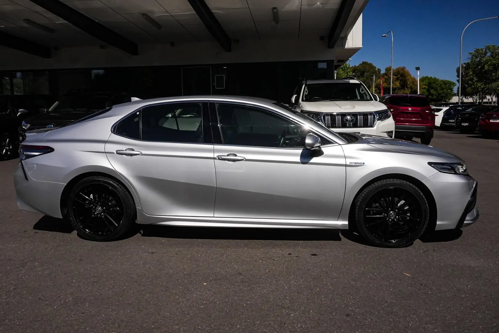 2021 Toyota Camry Gallery Image 4