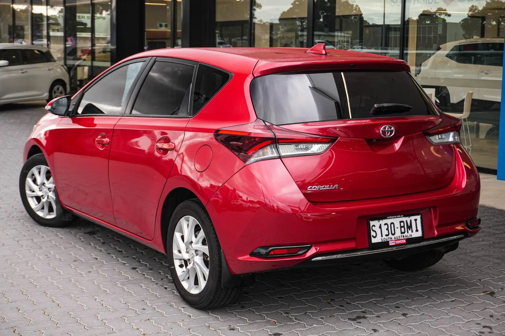 2016 Toyota Corolla Gallery Image 3