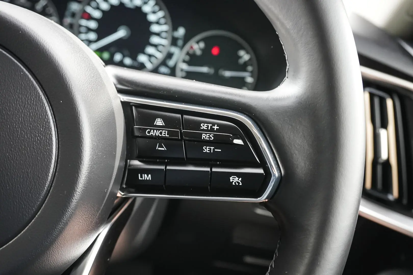 2025 Mazda CX-60 Gallery Image 23