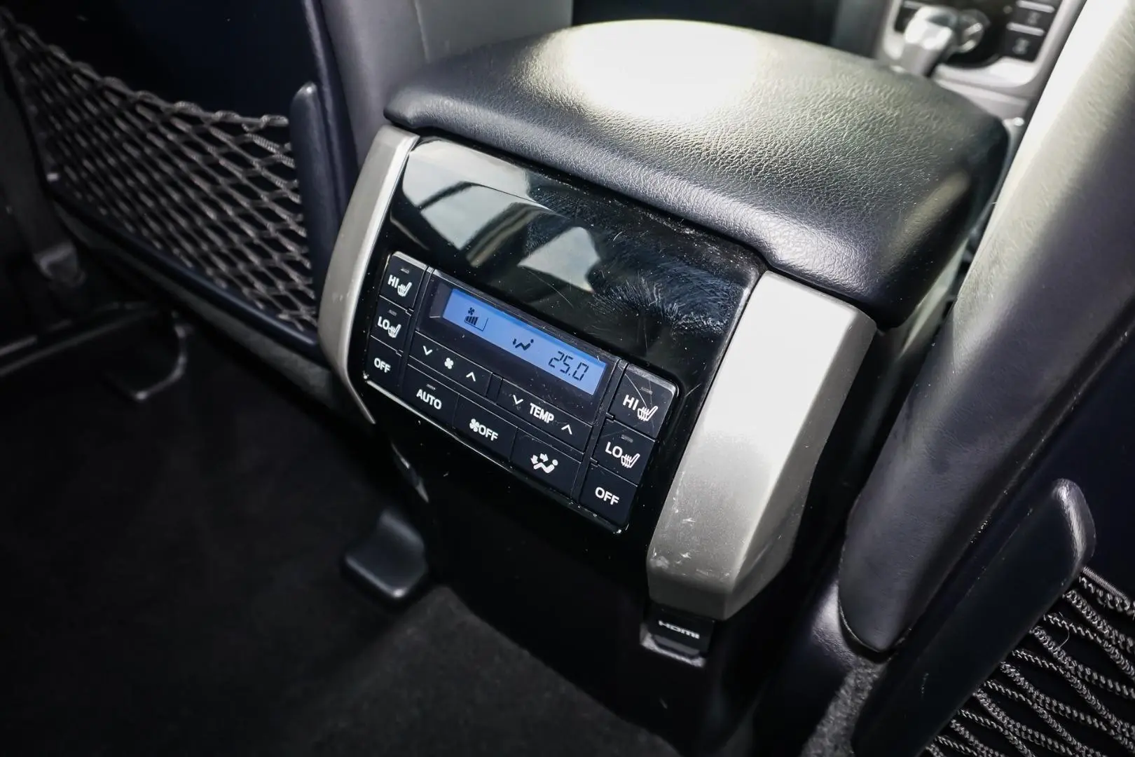 2021 Toyota Landcruiser Prado Gallery Image 9
