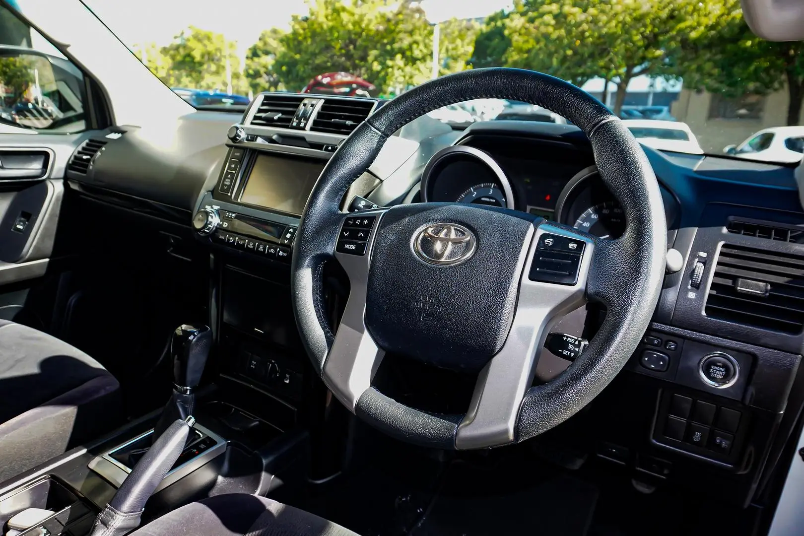 2015 Toyota Landcruiser Prado Gallery Image 6