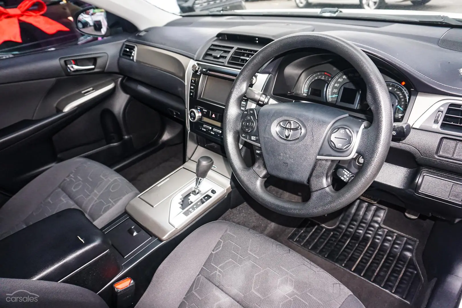 2014 Toyota Aurion Image 16