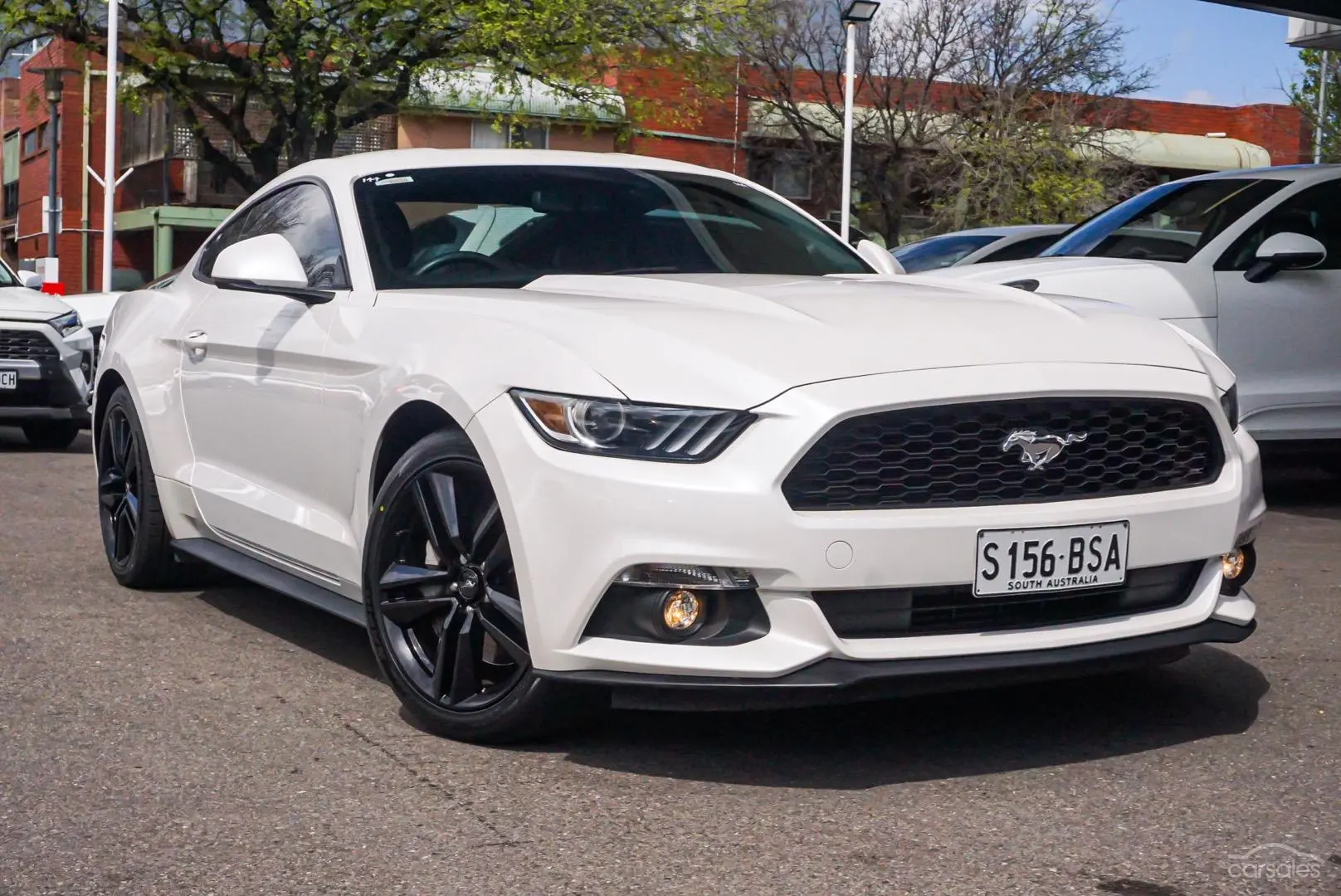 2016 Ford Mustang Image 2