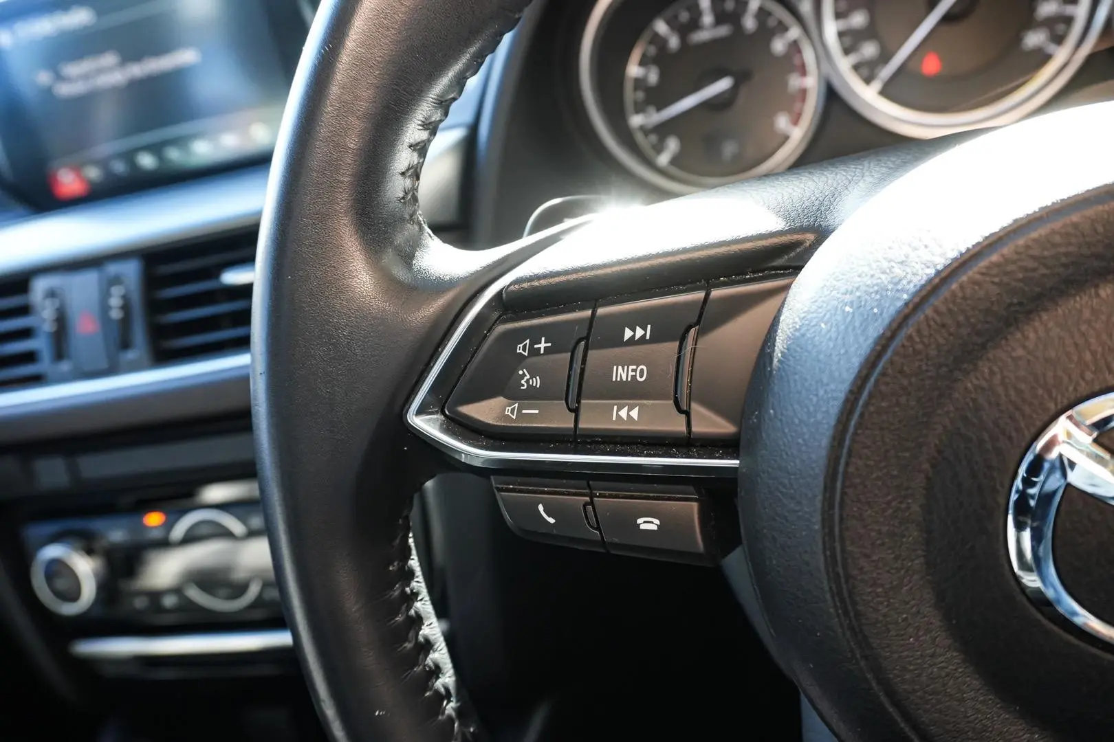 2017 Mazda 6 Gallery Image 21