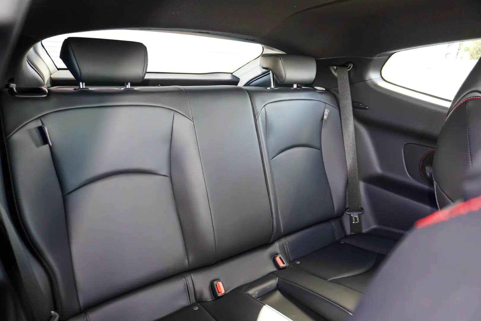 2022 Toyota Yaris Gallery Image 8
