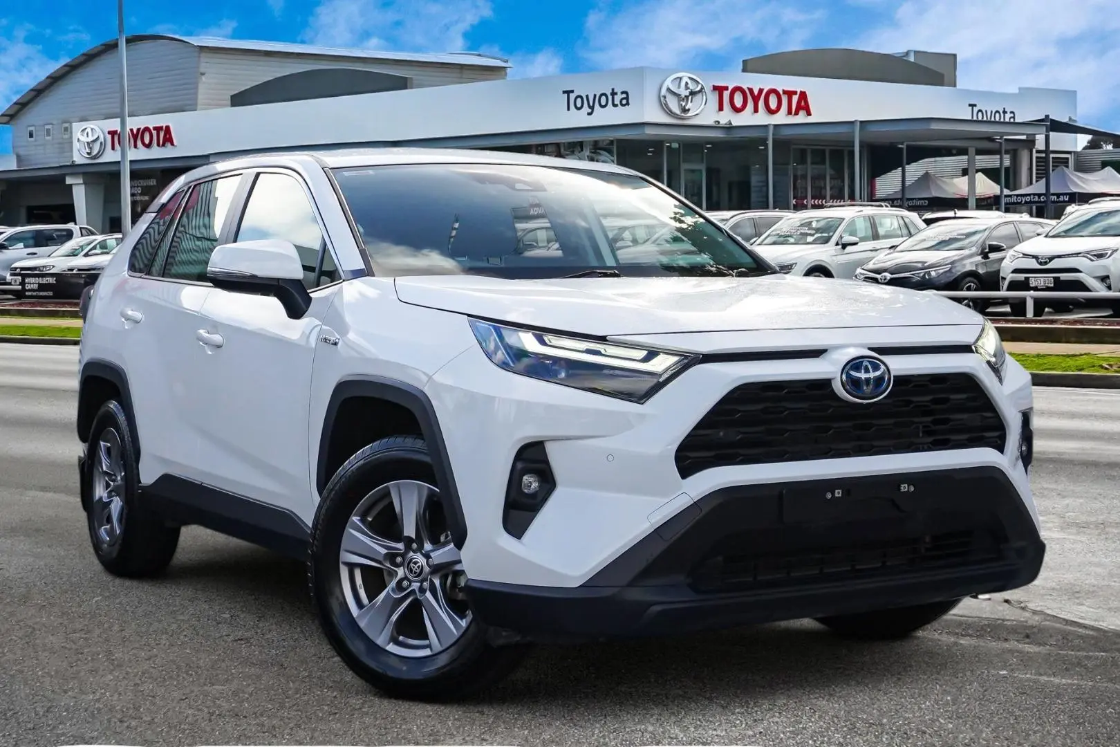 2024 Toyota RAV4 Image