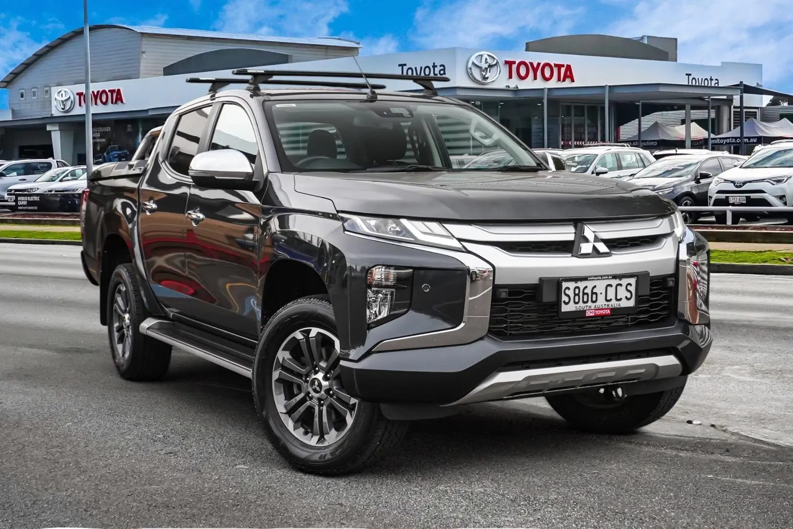 2019 Mitsubishi Triton Image