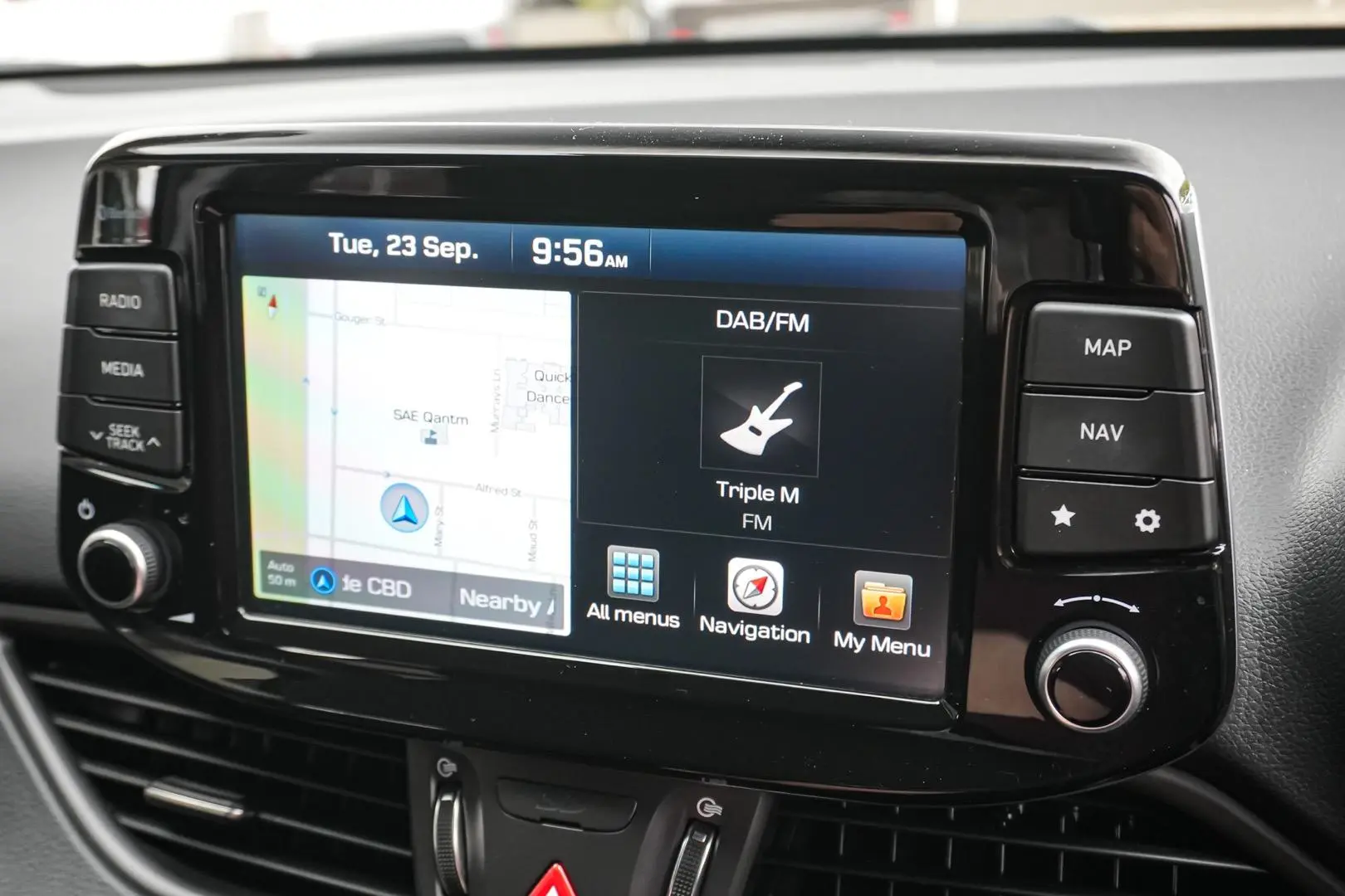 2017 Hyundai i30 Gallery Image 21