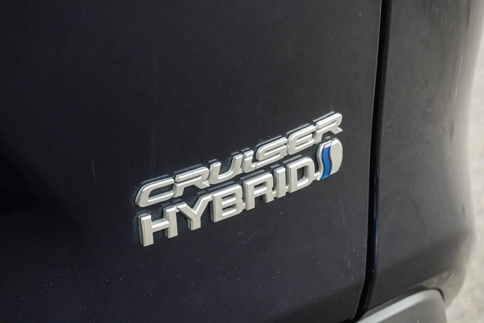 2020 Toyota RAV4 Gallery Image 17