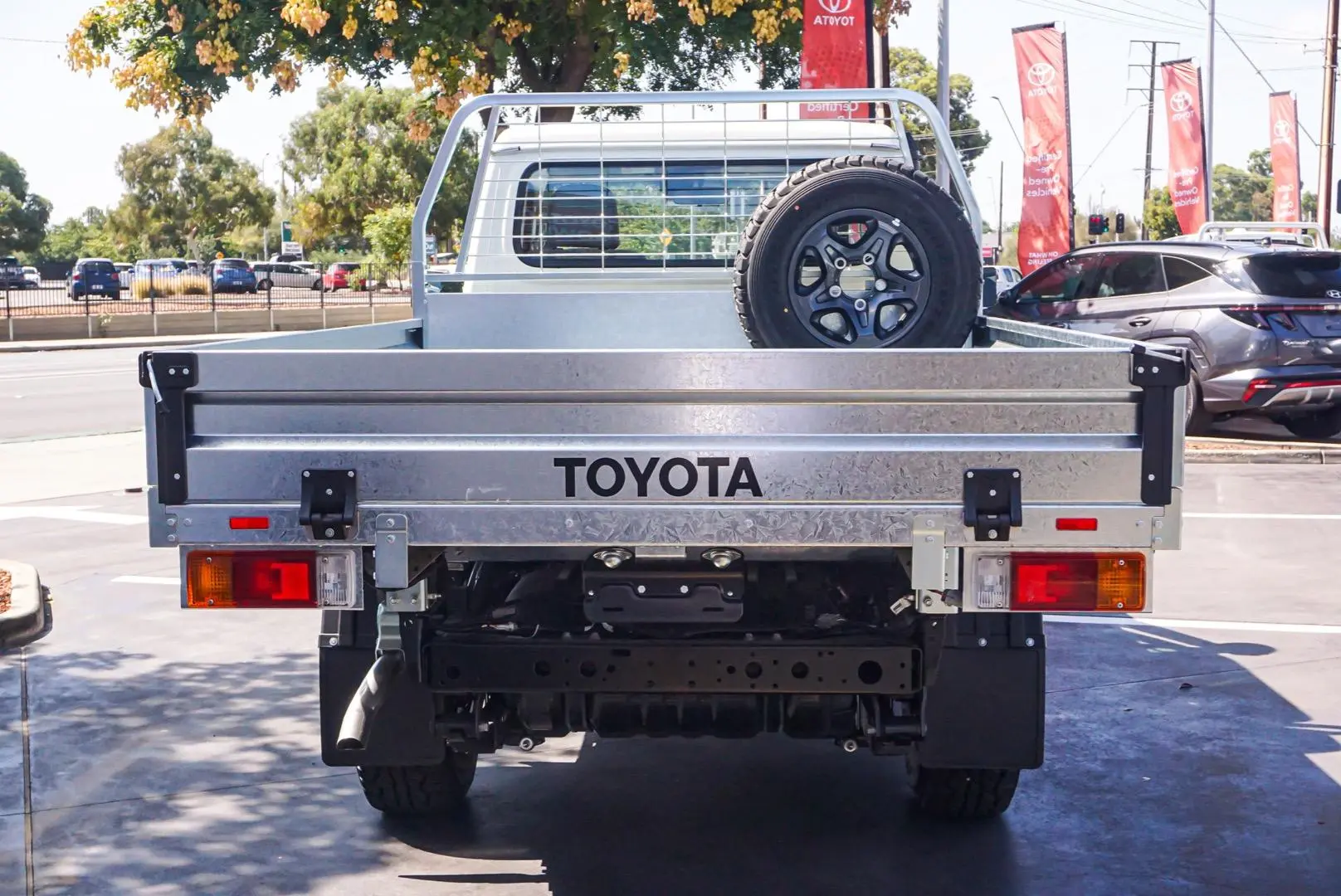 2024 Toyota Landcruiser Gallery Image 6