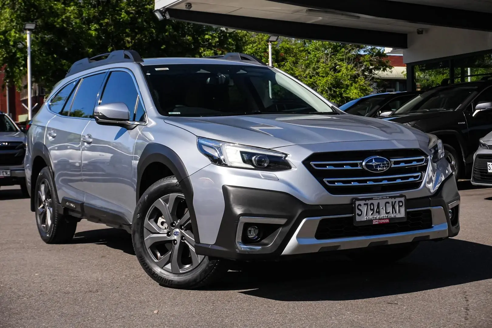 2021 Subaru Outback Gallery Image 2