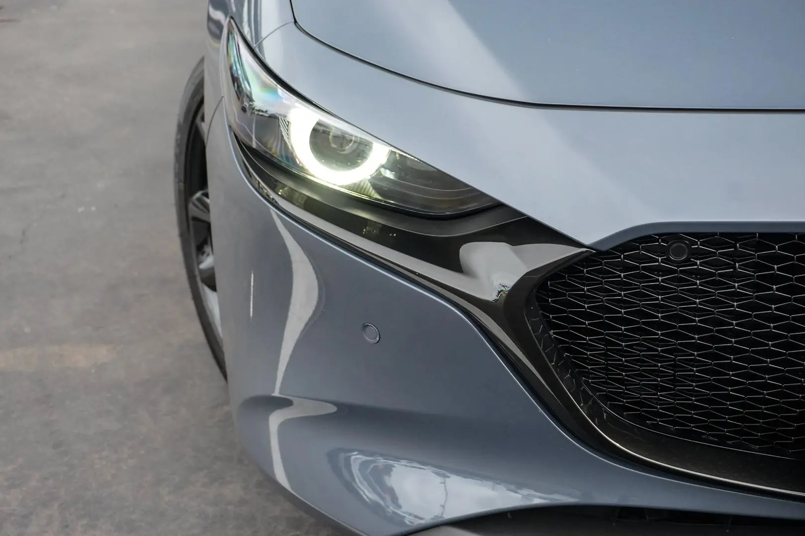 2025 Mazda 3 Gallery Image 13