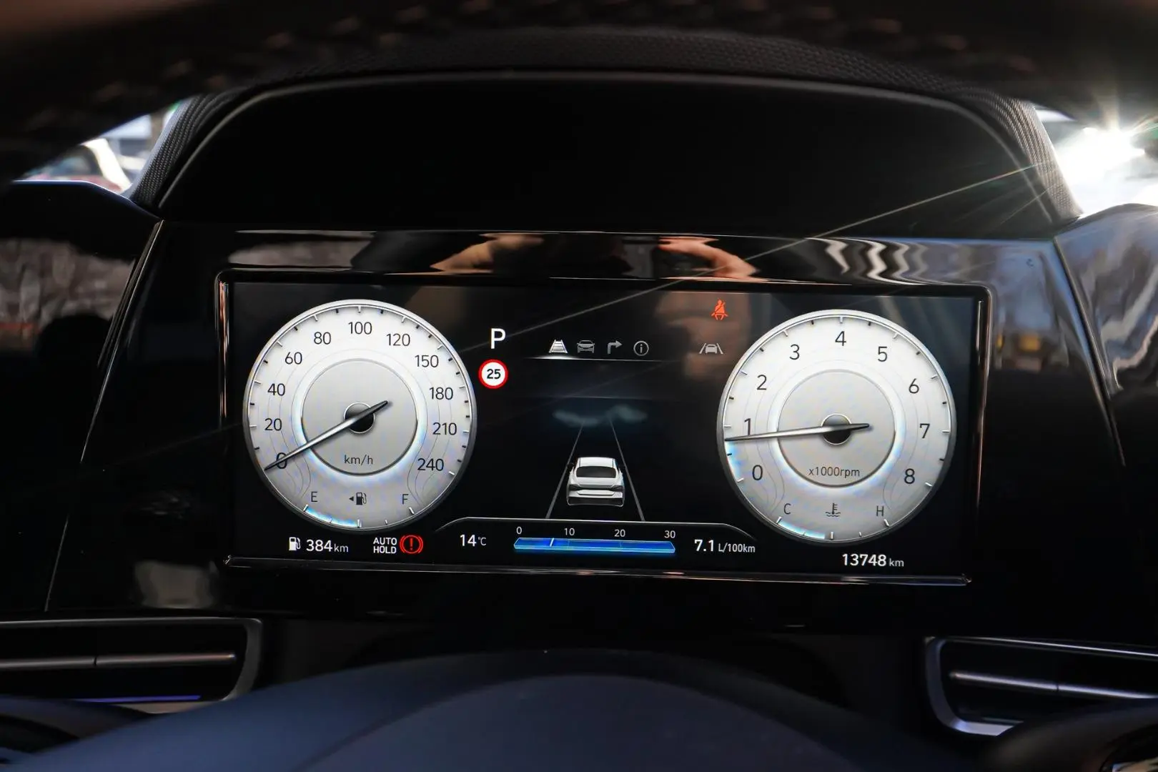 2024 Hyundai i30 Gallery Image 17