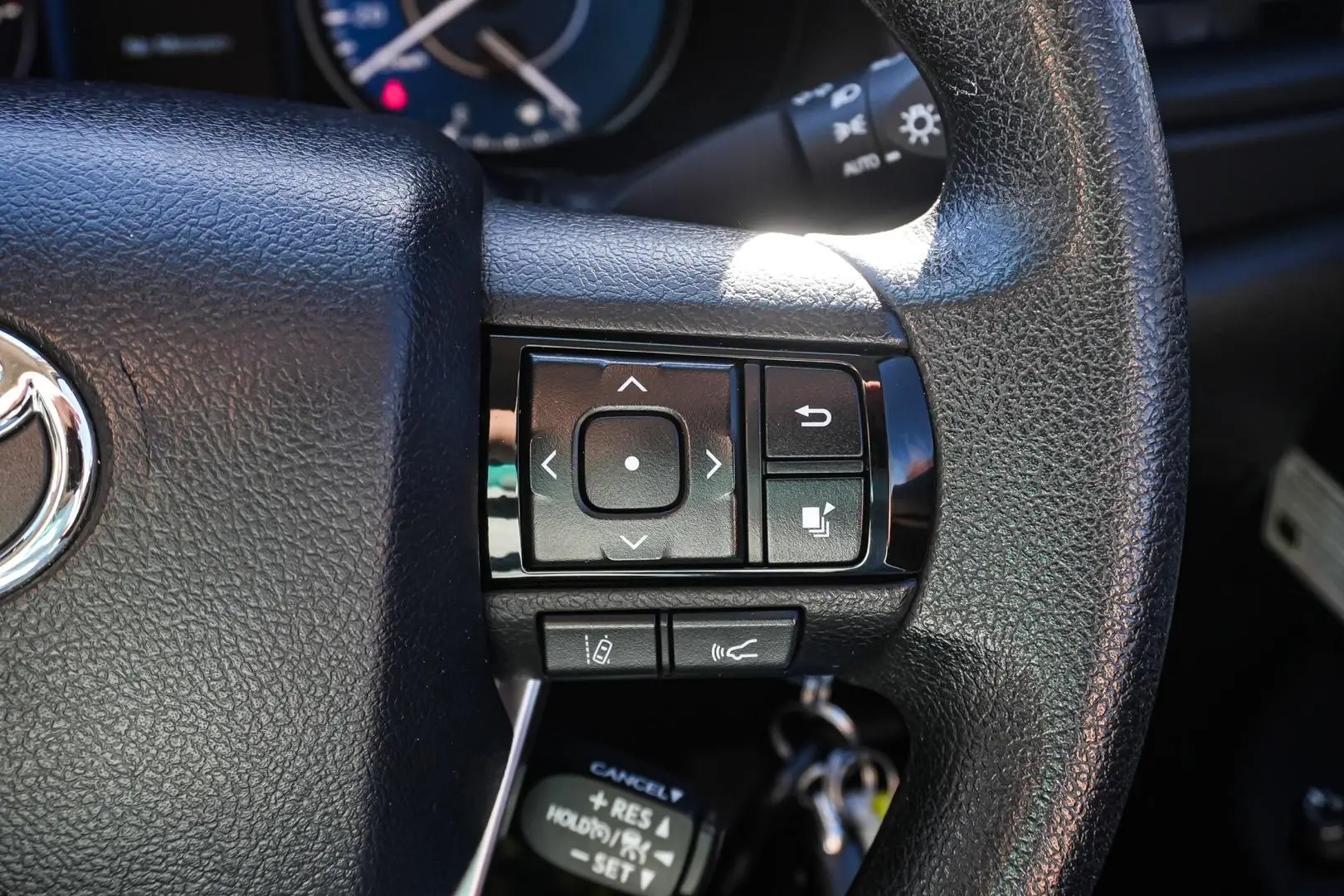 2021 Toyota Fortuner Gallery Image 19