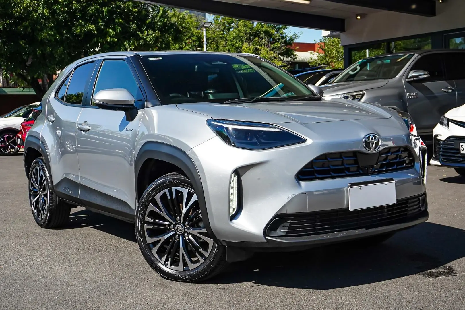 2024 Toyota Yaris Cross Gallery Image 2