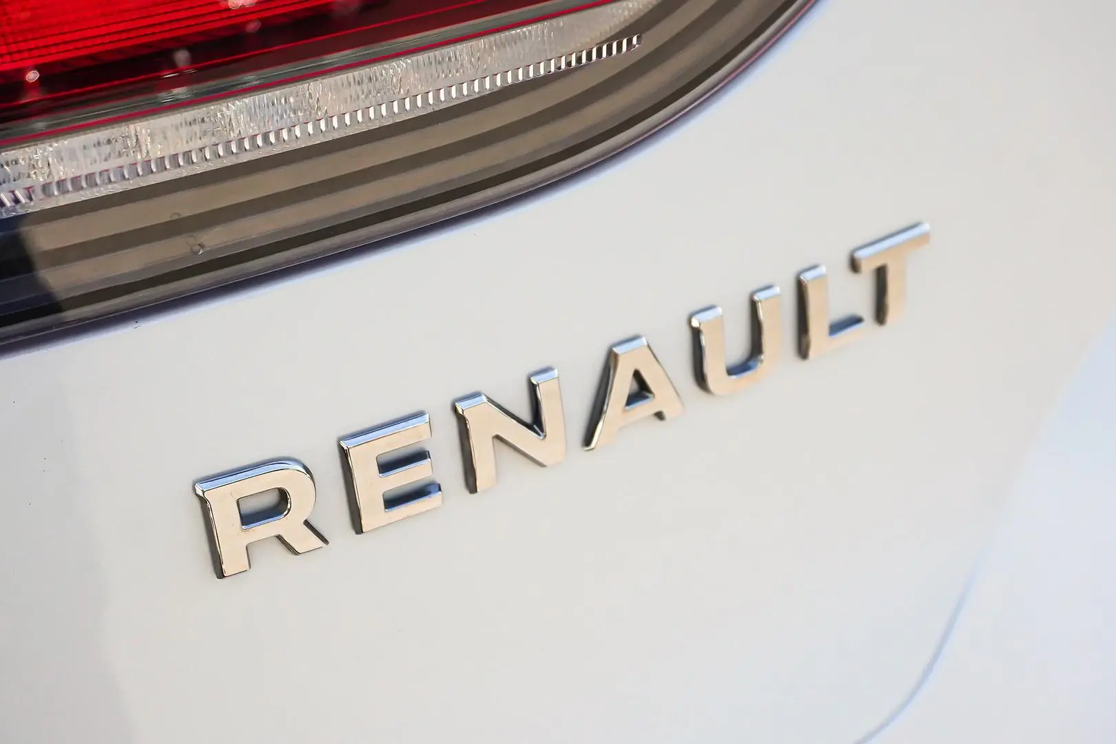 2023 Renault Koleos Gallery Image 15