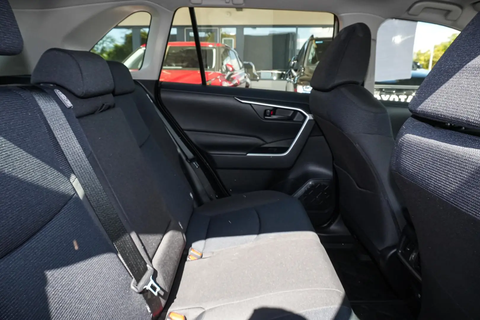 2022 Toyota RAV4 Gallery Image 15