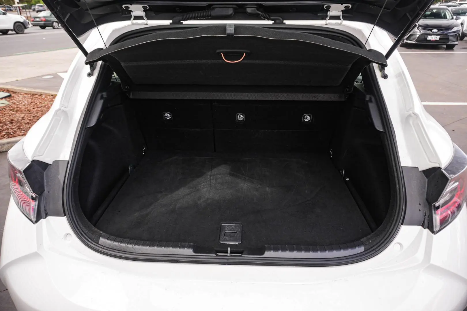 2021 Toyota Corolla Gallery Image 11