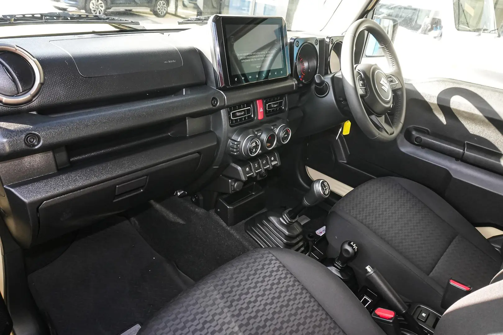 2024 Suzuki Jimny Gallery Image 10