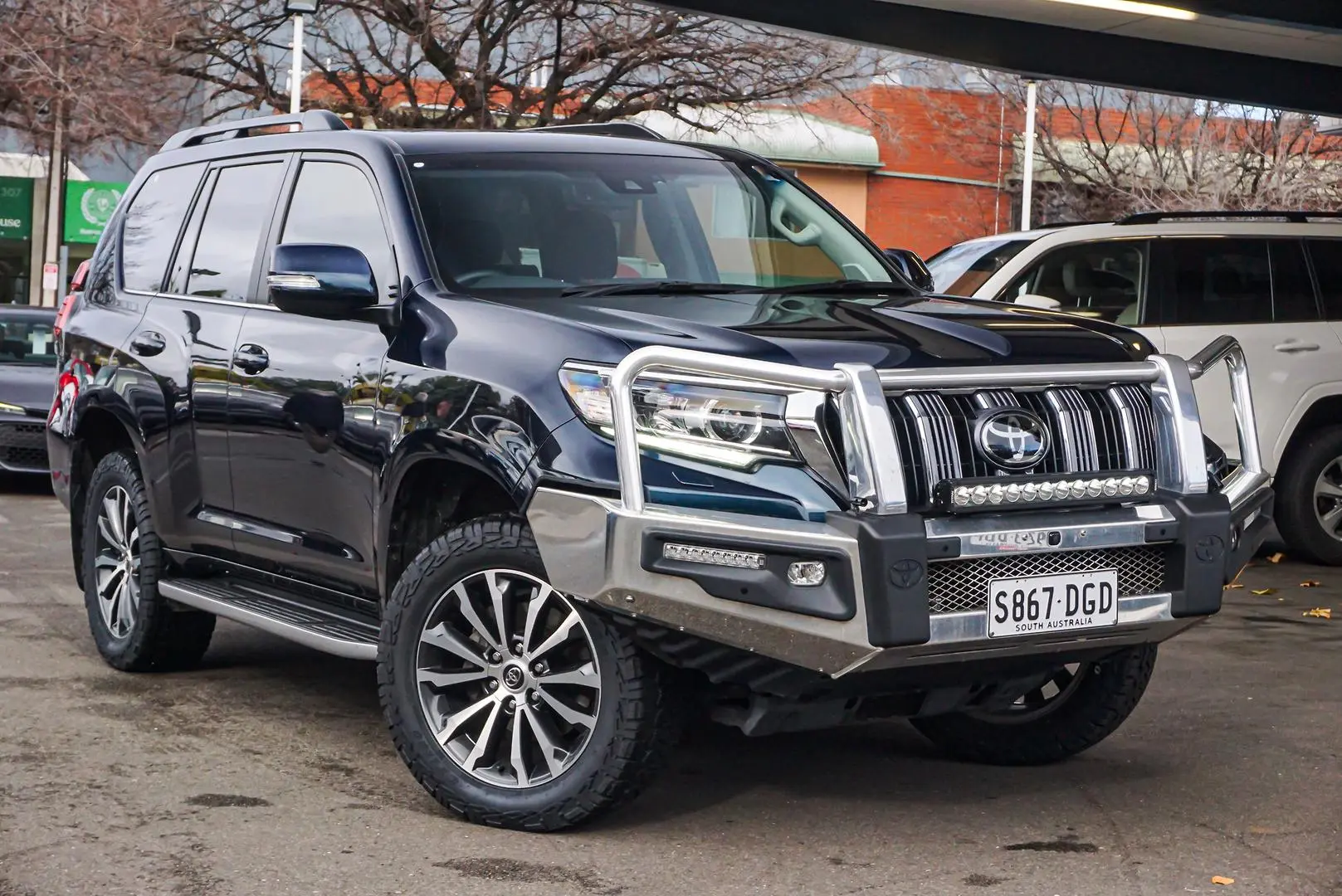 2021 Toyota Landcruiser Prado Gallery Image 2