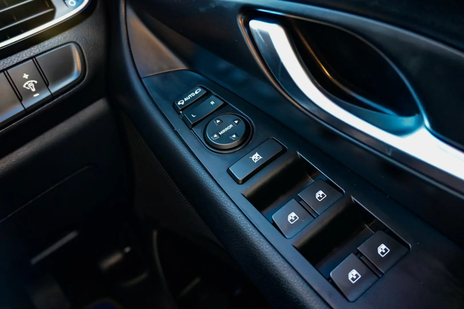 2022 Hyundai i30 Gallery Image 21