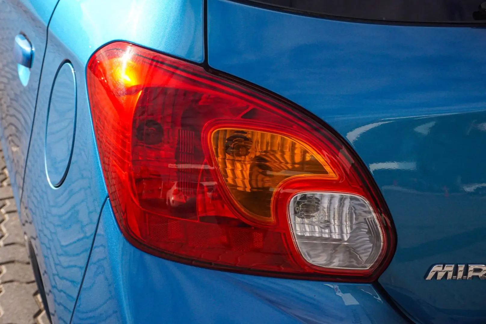 2021 Mitsubishi Mirage Gallery Image 14
