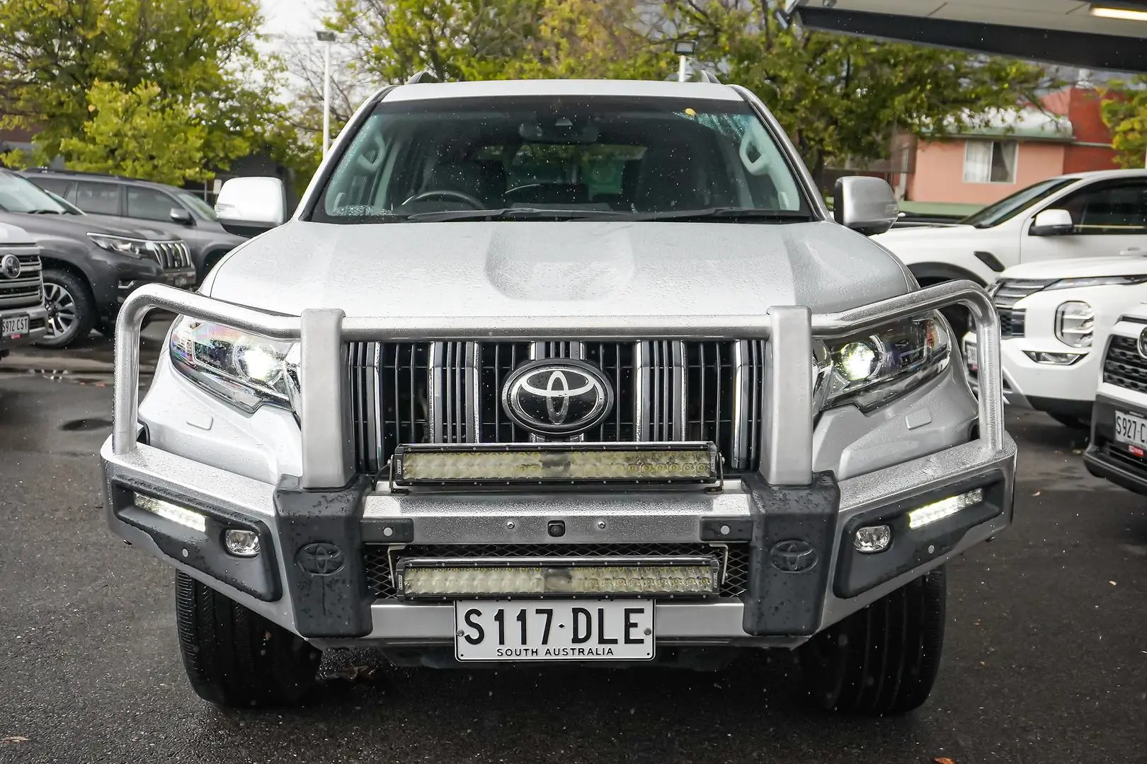 2022 Toyota Landcruiser Prado Gallery Image 4