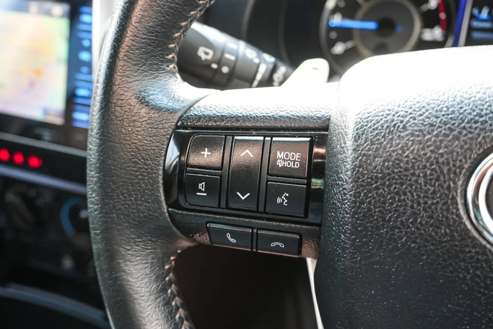 2017 Toyota Fortuner Gallery Image 18
