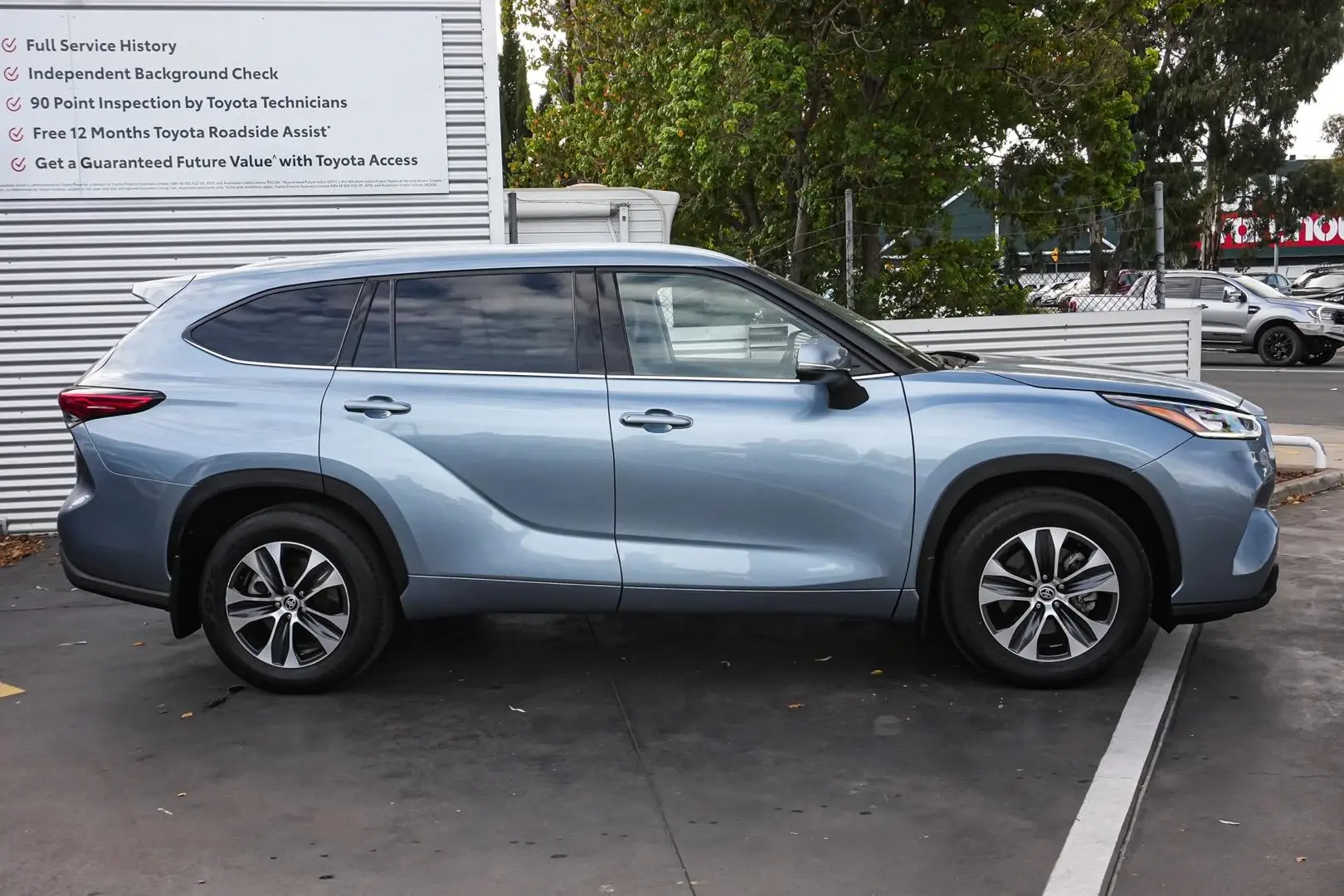 2021 Toyota Kluger Gallery Image 4