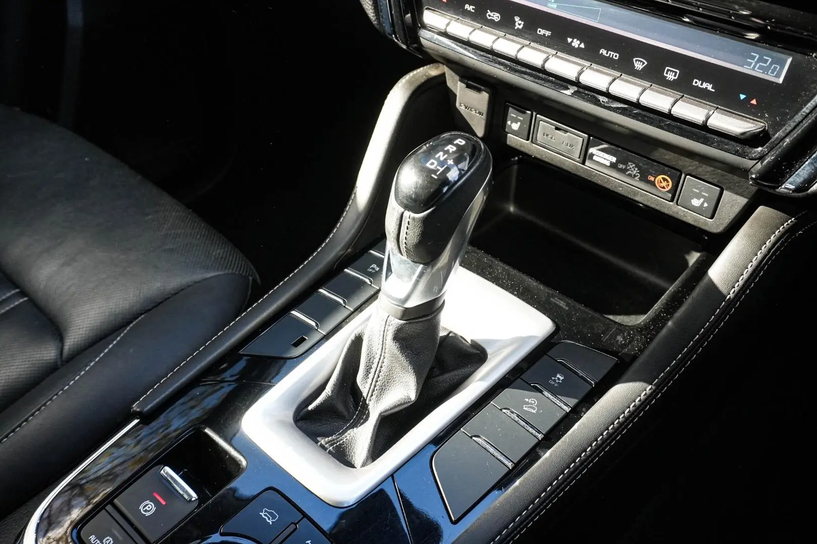 2022 Isuzu MU-X Gallery Image 19